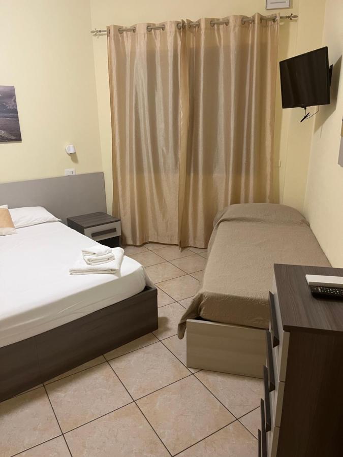 Residenza De Luca B&B トロペーア エクステリア 写真