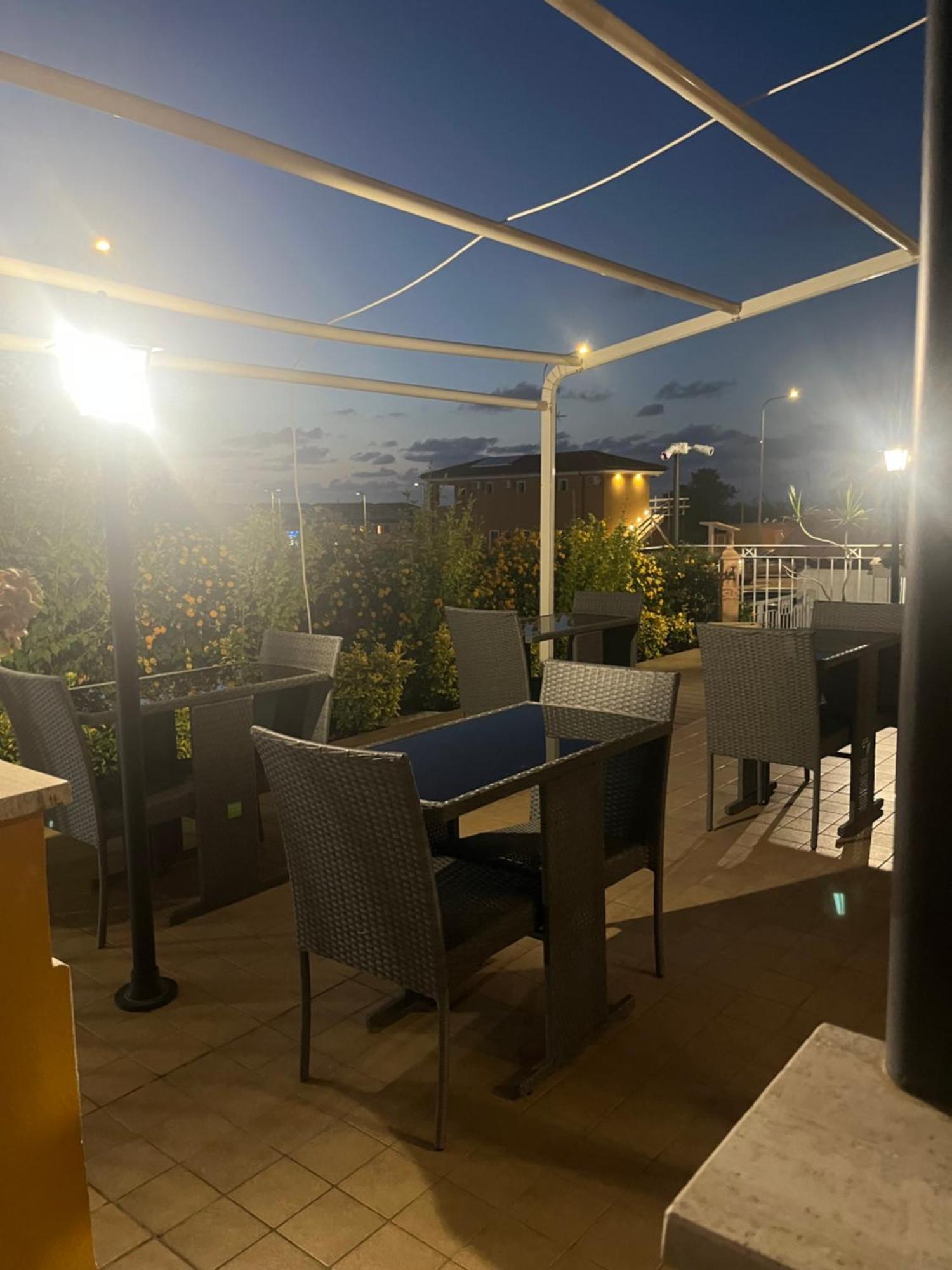 Residenza De Luca B&B トロペーア エクステリア 写真