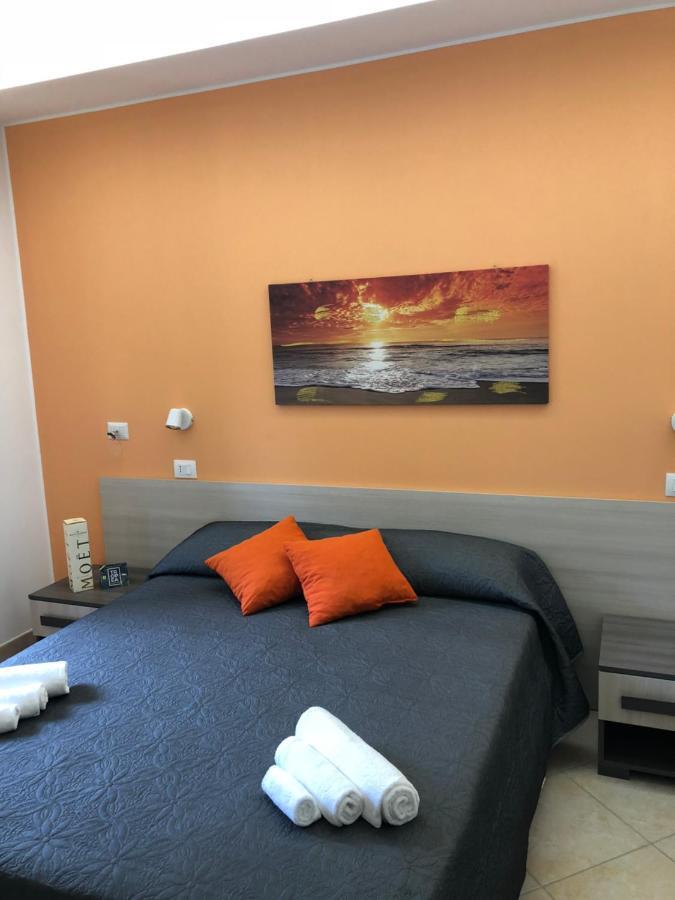 Residenza De Luca B&B トロペーア エクステリア 写真